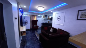 Dinero Emerald Apartment